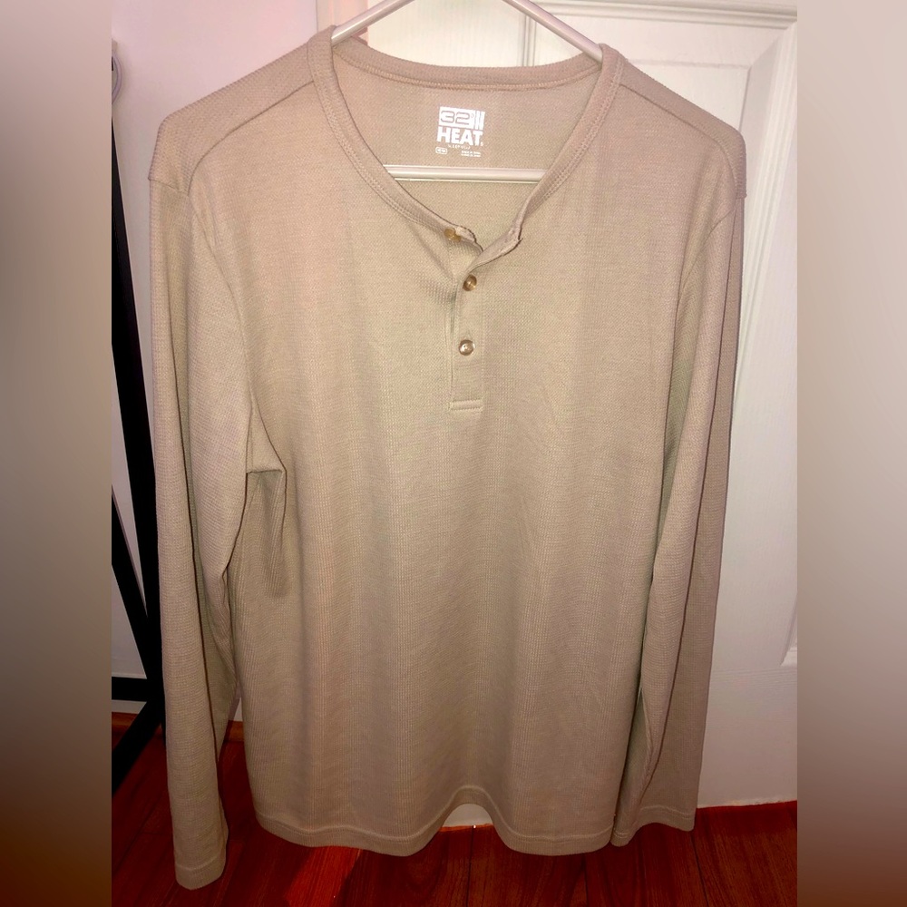 3 For 1!!! 3 Shirts 32 Degrees Mens Medium